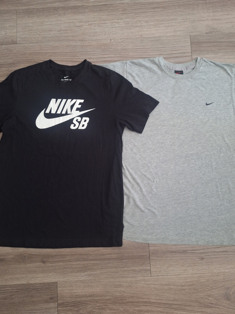 Nike Men's T-Shirts Size M - Lot of 2